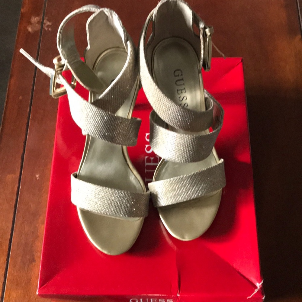Guess high heeled dress sandals